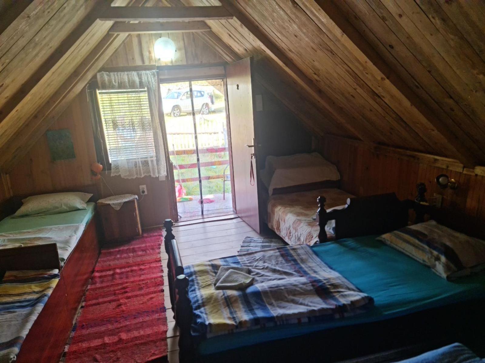 Holiday home Weekend House In The Piva Nature Park Pluzine